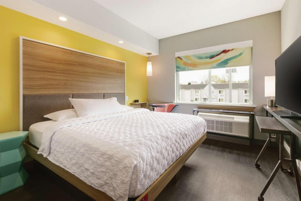 Room image 3