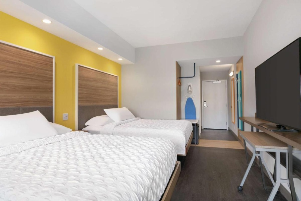 Room image 2